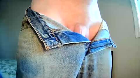 holydoodle3 online show from 03-01-26, 04:42