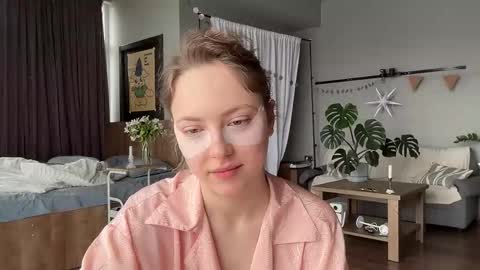 dori not holy get my tg channel with link from description under last photo online show from 03-19-26, 09:02