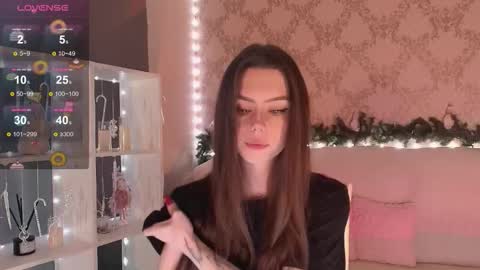 Snapshot of holymiax chatting on 01-08-26, 03:20 Mia online show from 01-08-26, 03:20