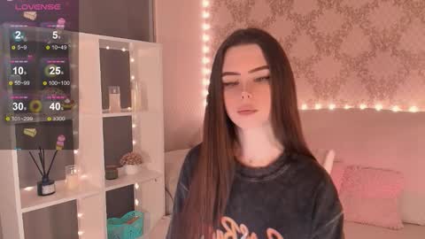 Snapshot of holymiax chatting on 02-16-26, 03:46 Mia online show from 02-16-26, 03:46