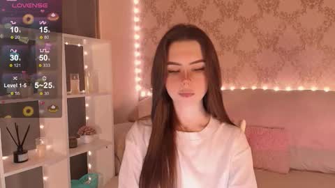 Snapshot of holymiax chatting on 02-18-26, 03:46 Mia online show from 02-18-26, 03:46