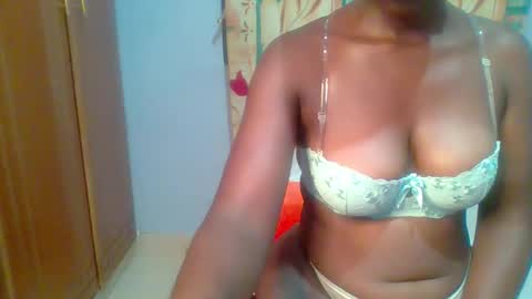 honey_beb online show from 02-21-25, 01:55