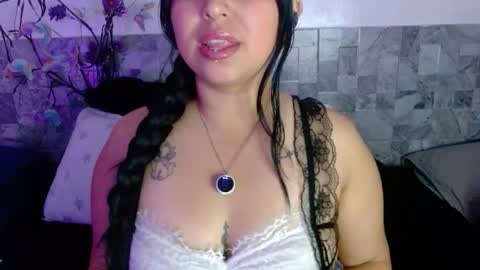 mimi online show from 12-17-25, 11:16