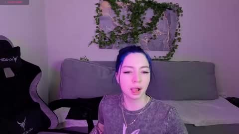 Honey online show from 06-02-26, 01:40