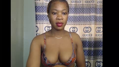 Flora online show from 10-10-25, 09:08