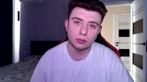 Wolfy online show from 03-16-26, 06:39