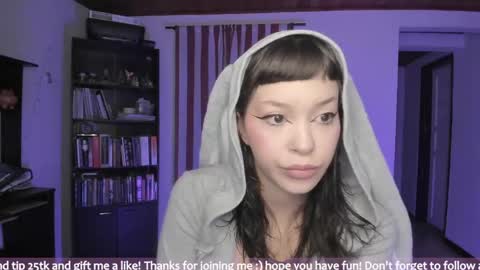 Snapshot of honey_hoe chatting on 06-08-26, 10:54 Lau online show from 06-08-26, 10:54