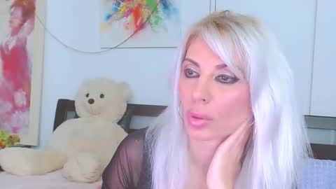 honey_lara online show from 04-03-26, 08:51