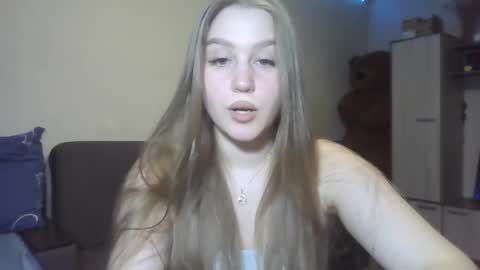 honey_lolaaa online show from 10-20-25, 02:06