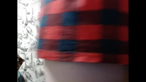 Snapshot of honey_mood chatting on 02-20-25, 01:30 Lina online show from 02-20-25, 01:30