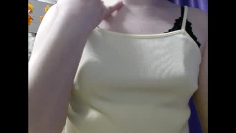 Lina online show from 11-26-25, 09:10