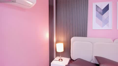 honey_sofii_ online show from 10-15-25, 11:21