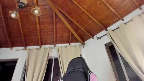 Snapshot of honey_sunshine7 chatting on 09-30-25, 12:37 Isabella online show from 09-30-25, 12:37