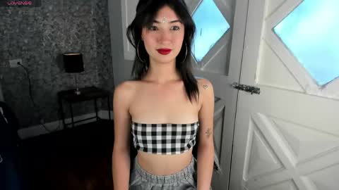 Snapshot of honey_sweet777 chatting on 04-18-26, 08:20 honey_sweet777 online show from 04-18-26, 08:20