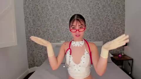 honey_sweet777 online show from 07-28-26, 08:52