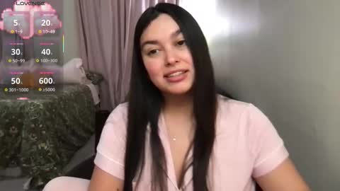 Tia online show from 12-20-25, 04:19