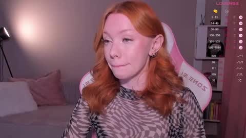 Snapshot of honeyautumn chatting on 05-02-26, 12:37 honeyautumn online show from 05-02-26, 12:37