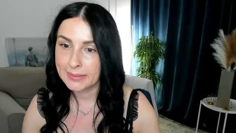 Snapshot of honeyblossome chatting on 05-09-26, 08:14 Jacqueline online show from 05-09-26, 08:14