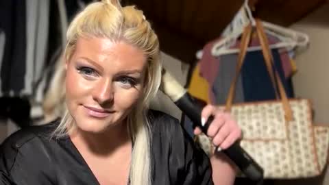 honeybuhnny online show from 02-21-26, 02:23