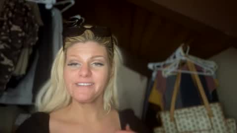 honeybuhnny online show from 02-22-26, 02:34