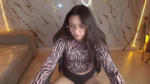 Snapshot of honeydoll_tf chatting on 05-12-26, 01:30 honeydoll_tf online show from 05-12-26, 01:30