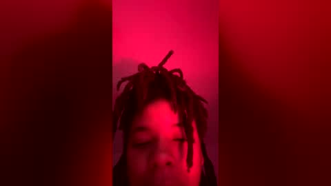 Snapshot of honeygrippa chatting on 07-12-26, 05:20 HoneyGrippa online show from 07-12-26, 05:20