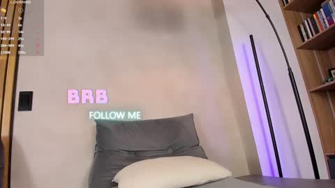 Sofia independent model online show from 02-21-25, 11:11