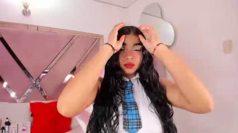 Snapshot of honeyht chatting on 07-18-26, 12:20 honeyht online show from 07-18-26, 12:20