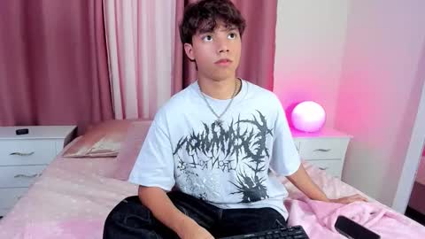 honeymoon_sariel online show from 11-19-25, 08:31