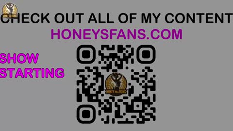 Snapshot of honeysgotbuns chatting on 10-15-25, 11:38 Honey online show from 10-15-25, 11:38