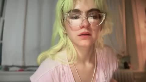 Emi Rose online show from 11-13-25, 05:39