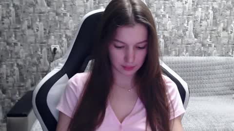 Snapshot of honeyynancyy chatting on 12-03-24, 10:50 Nancy online show from 12-03-24, 10:50