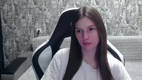 Snapshot of honeyynancyy chatting on 01-07-25, 04:16 Nancy online show from 01-07-25, 04:16