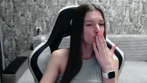 Snapshot of honeyynancyy chatting on 02-24-25, 03:09 Nancy online show from 02-24-25, 03:09