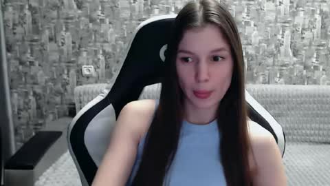 Snapshot of honeyynancyy chatting on 03-05-25, 04:57 Nancy online show from 03-05-25, 04:57