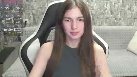 Snapshot of honeyynancyy chatting on 09-14-25, 04:17 Nancy online show from 09-14-25, 04:17