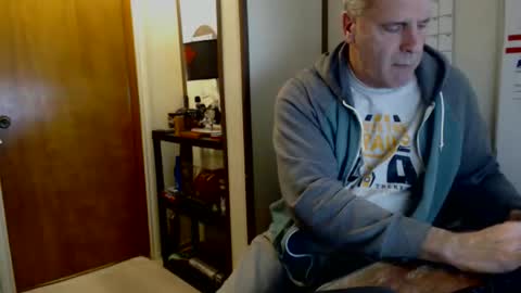 Jayson online show from 02-19-26, 06:59