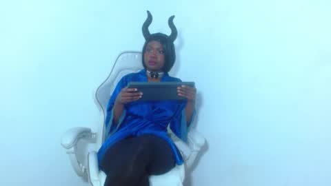 Emily online show from 02-27-26, 09:09