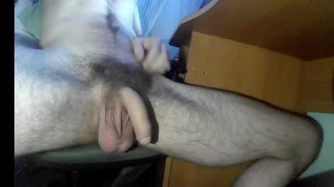 Snapshot of hoover2k chatting on 05-04-26, 01:01 c2c online show from 05-04-26, 01:01