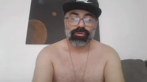 Snapshot of hornedupnwild chatting on 07-12-26, 08:55 Showing off gets me off online show from 07-12-26, 08:55
