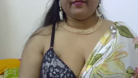 Snapshot of horneydesibabe chatting on 01-01-25, 04:50 horneydesibabe online show from 01-01-25, 04:50