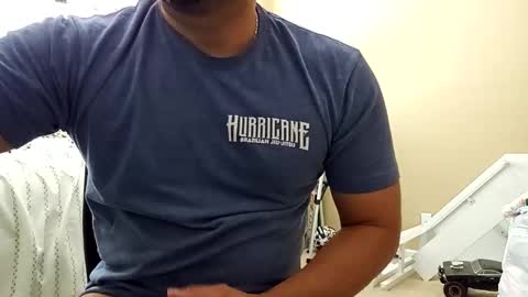 Snapshot of hornlat chatting on 06-10-26, 11:03 Hornlat online show from 06-10-26, 11:03