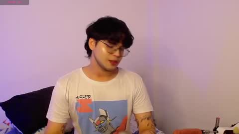 Snapshot of hornsgoat_ chatting on 08-02-26, 09:13 Eduardo online show from 08-02-26, 09:13