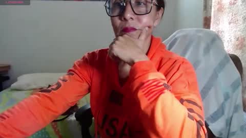 Snapshot of horny_and_daring chatting on 05-04-26, 06:59 horny and daring online show from 05-04-26, 06:59