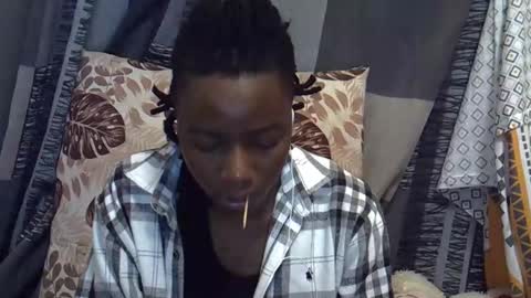 Snapshot of horny_baddie18 chatting on 03-10-26, 06:35 Leila online show from 03-10-26, 06:35