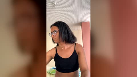 Snapshot of horny_brii chatting on 04-28-26, 06:13 horny_brii online show from 04-28-26, 06:13