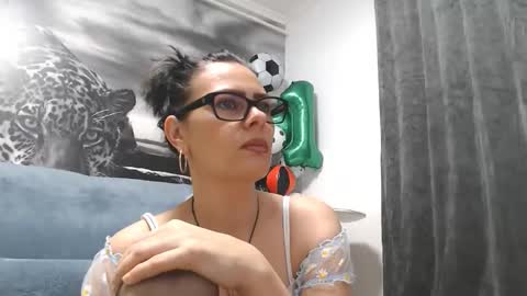 horny_dream2 online show from 11-03-25, 12:13
