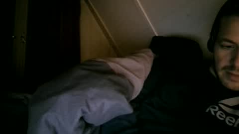 horny_dutch020 online show from 04-02-26, 08:17