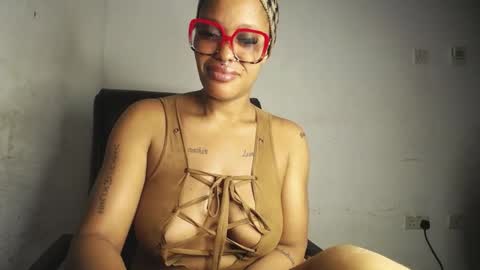 horny_ebonygirl_ online show from 04-09-26, 05:18
