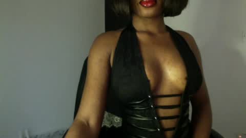 Snapshot of horny_goddess_delilah chatting on 06-19-26, 11:03 delilah online show from 06-19-26, 11:03